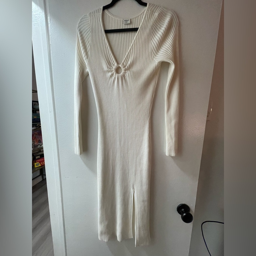 Abercrombie & Fitch Cream Long Sleeve Dress